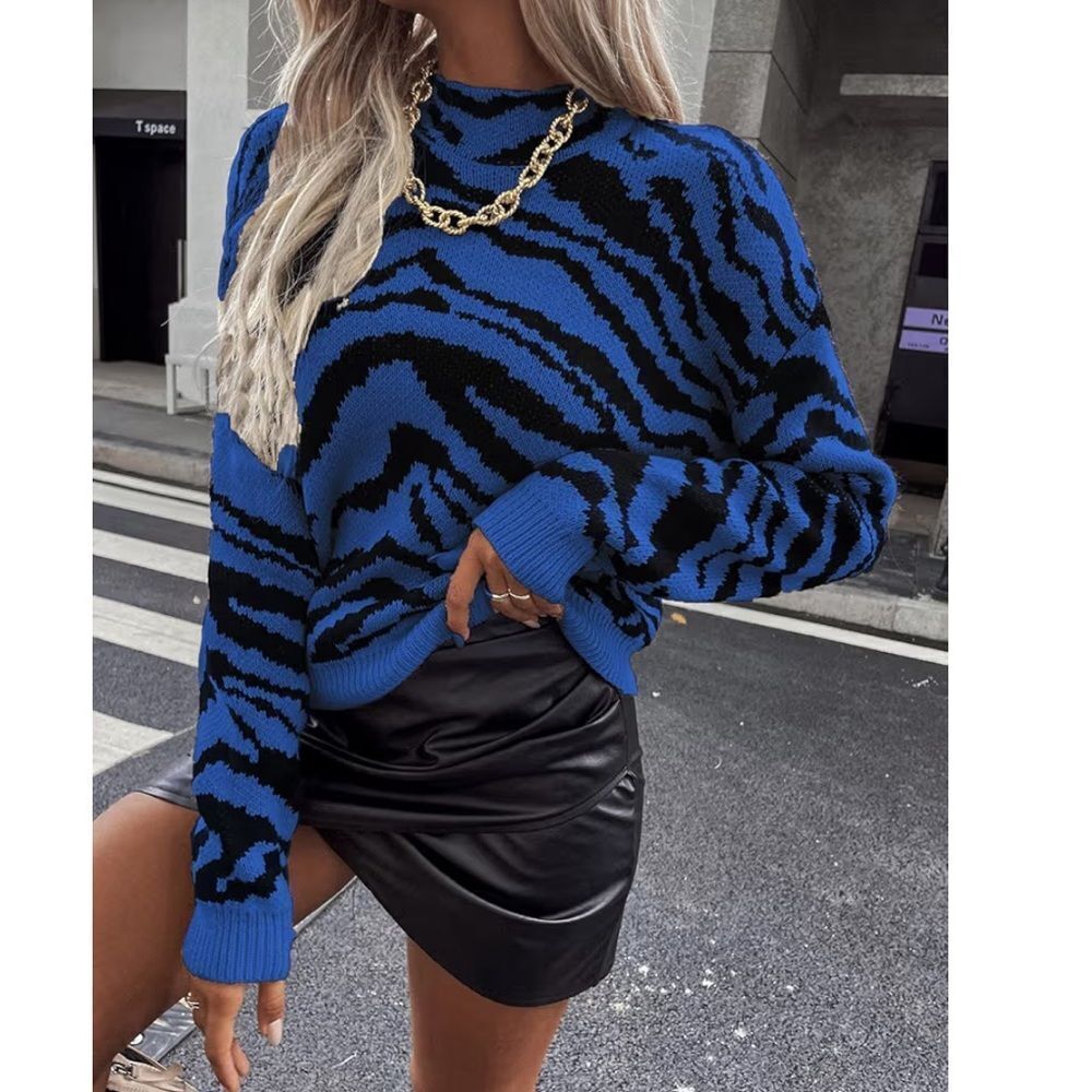 SHEIN Blue and Black Animal Print Turtleneck Sweater